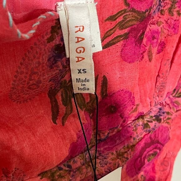 Sold  - Picture 3 of 7